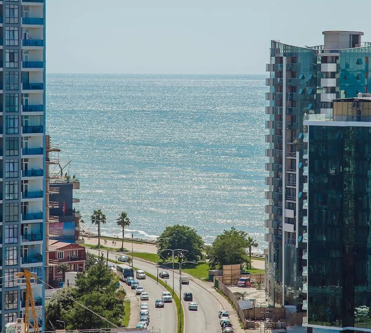 Roion Batumi Cozy Seaside Retreat E1613 With Pool Apartment